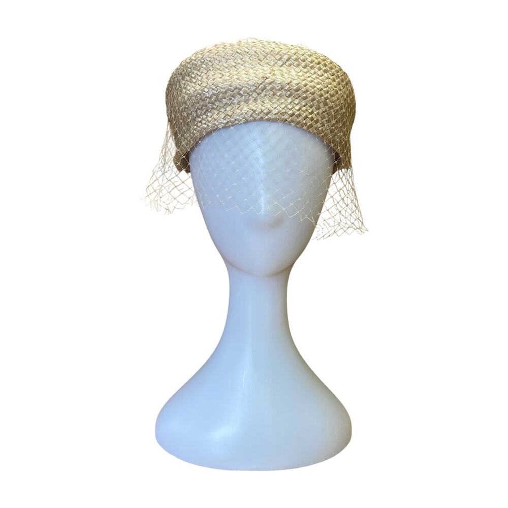 1950s Cream Straw Pillbox Hat | Vintage Veiled Wedding Church Cocktail Hat